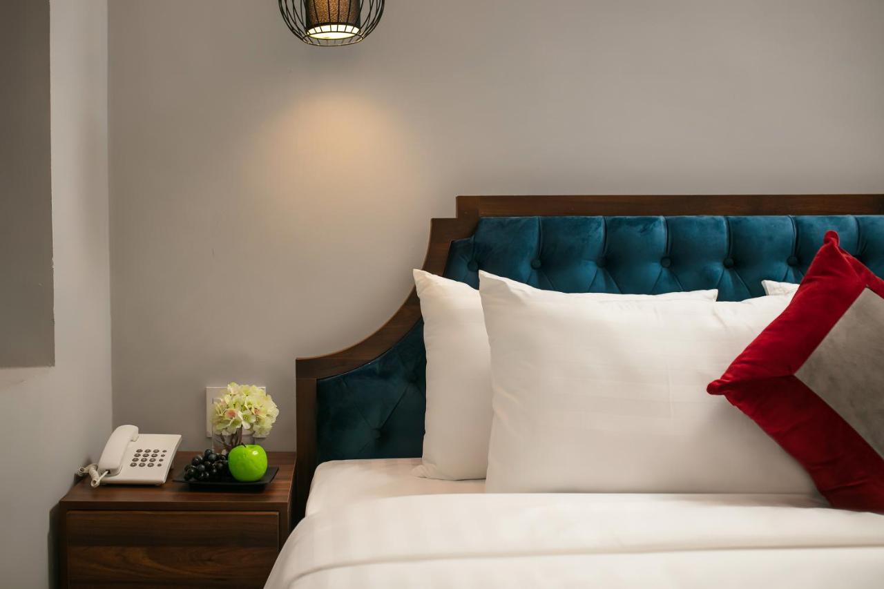 Sonata Central Hotel & Spa ハノイ市 エクステリア 写真